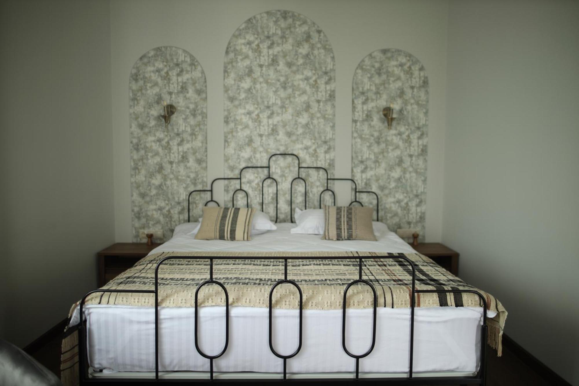 Redroof Country House Hotel Goris Buitenkant foto