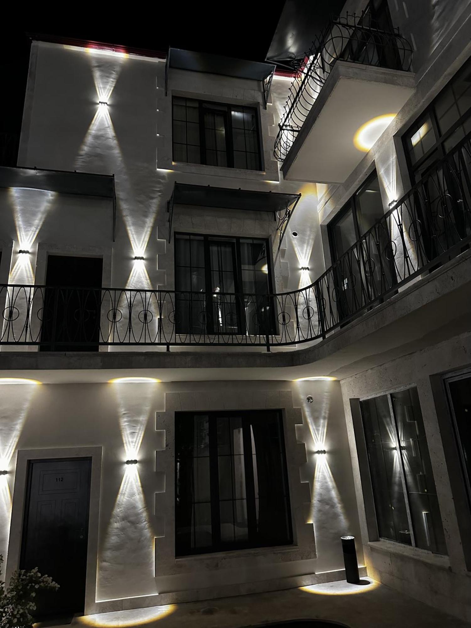 Redroof Country House Hotel Goris Buitenkant foto